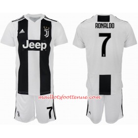 Maillot/Tenue Juventus Ronaldo 7 Enfant Domicile 2018/2019